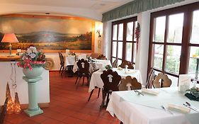 Landgasthof Hotel Zur Linde im Taunus